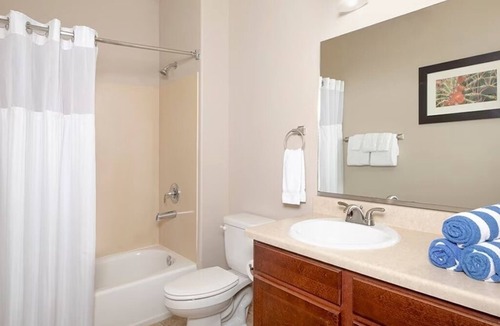 Ahwatukee Foothills Resort | 2-bedroom resort in amazing Phoenix with AC, fitness room
