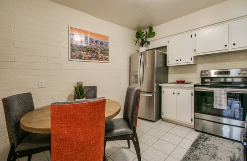 Arcadia Lite Condo | 2 Bedroom w/Patio in Popular Phoenix Arcadia Area!
