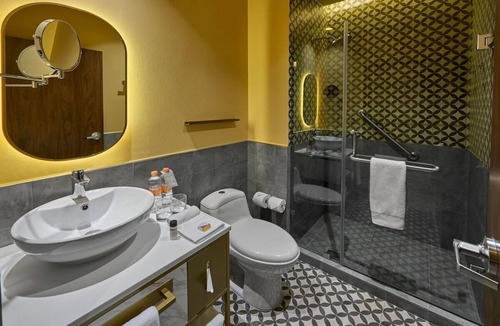 Centro Historico Hotel | 2 Cozy Rooms in the Center of San Luis Potosí | Culture, Food, & Comfort