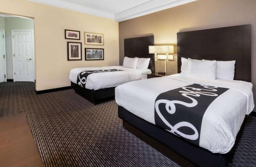 Superstition Springs Hotel | 2 Double Beds at La Quinta Inn & Suites by Wyndham Mesa Superstition Springs