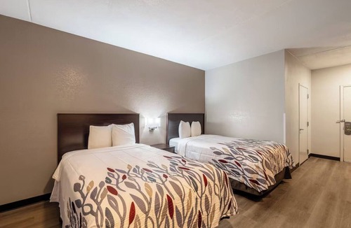 Cortaro Hotel | 2 Family Rooms Stay with Convenient Comfort Near Shopping and Scenic Attractions