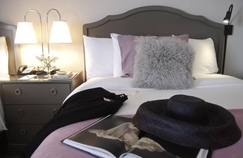 East Hollywood Hotel | 2 Kid-friendly Rooms, Minutes to Grammy Museum! Self-Parking, Swimming Pool
