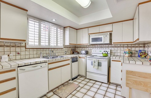 Encanto House | 2 Mi to Dtwn Phoenix: Walkable Family Retreat!