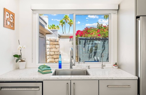 Racquet Club Estates House | 20% Off 30+ Stay! Great 4 Families W/Pool, Patio