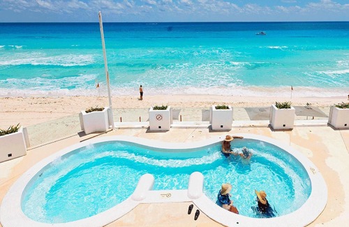 Zona Hotelera Condo | #2704 – 4BR/3.5Bth Cancun Family Suite Penthouse Condo Rental – Tim's Condos
