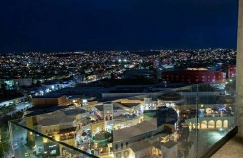 Tijuana Condo | ♤2B&2B at Adamant tower luxury. 75 inch TV & A/C