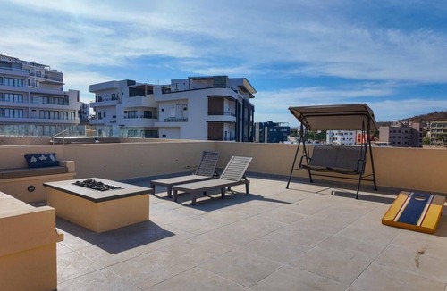Libertad Condo | 2BD, 2BA Luxury Penthouse with Private Rooftop in Cabo. LOTS OF BEACH GEARS!