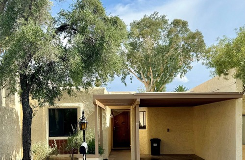 Las Primeras Lomas House | 2bedroom 2bathroom townhouse in Catalina foothills Tucson AZ