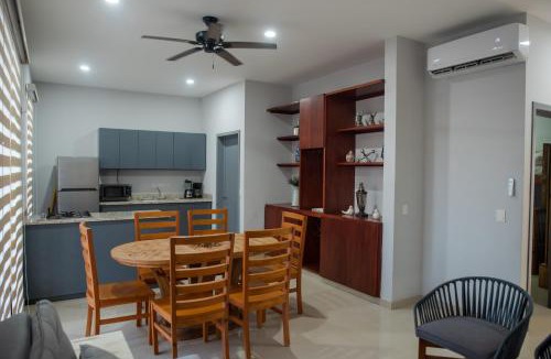Ferrocarrilera Apartment | 2br/2ba Condo 1 block to ocean! - Unit 3