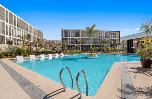 Mezcales House | 2BR Ground Floor + Balcony Pool Beach 15 min away