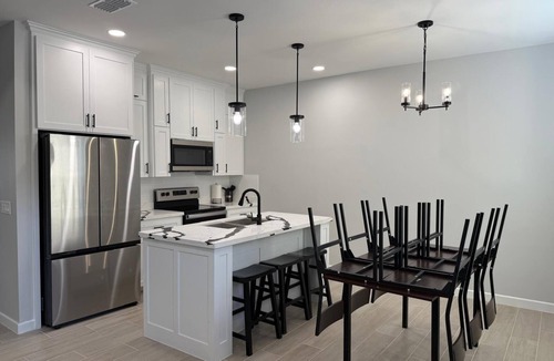 San Juan House | 2BR Home w/Pool Great Location Close to restaurants, parks, shopping