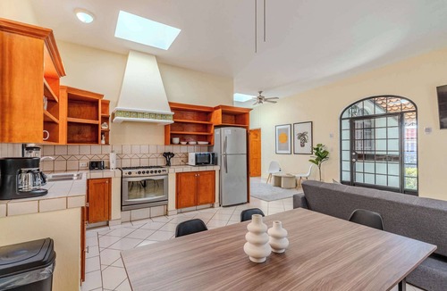 Ajijic House | 2BR house 2 blocks away to Malecón&Saltwater Pool