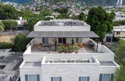 Monterrey Municipality House | 2E Casa Curie Coliving - Cama Matrimonial + Wifi