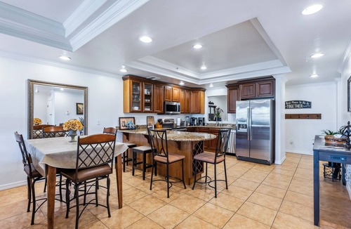 Bullhead City Condo | 3 BDR Riverfront Resort w/pool, spa, dock & launch!