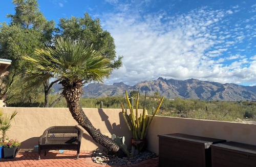 Catalina Foothills Estates House | 3-Bed, 3-Bath Tucson Home: Spacious, Sunny, Outdoor Living in Catalina Foothills