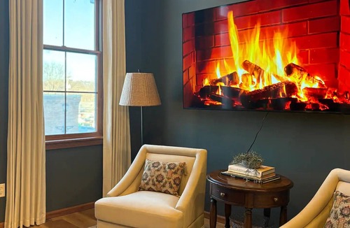 Winona Apartment | 3 Bed Downtown Apt with Historic Charm & Character