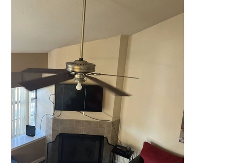 Villa De Paz Condo | 3 bedroom condo by westgate mall & hockey arena