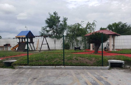 Reynosa House | 3 BEDROOM HOME WITH POOL