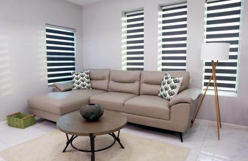Alamo Apartment | 3 Bedroom located at 1200 Country Club