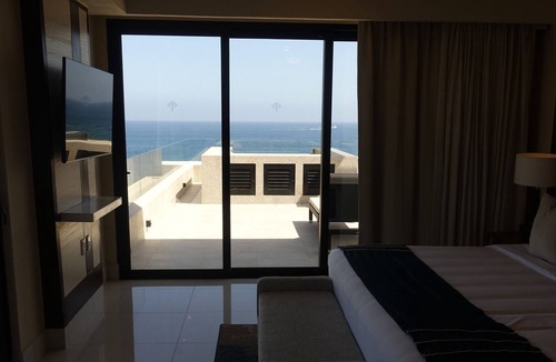San Jose del Cabo Resort | 3 Bedroom Ocean Front Penthouse