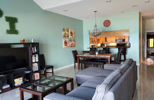 South Padre Island House | 3 Bedrooms Townhouse w/Ocean view right on the beach