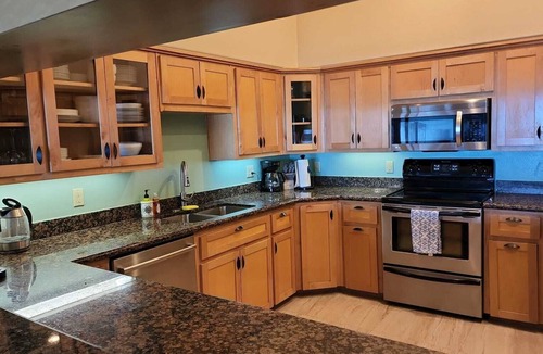 South Padre Island House | 3 Bedrooms Townhouse w/Ocean view right on the beach