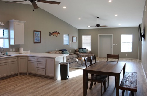 Port Mansfield House | 308 Copano - Vast open design, modern & can accommodate big groups