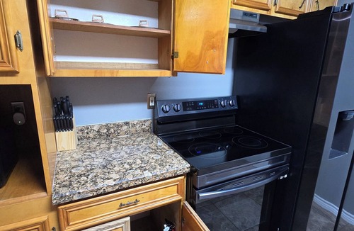Brownsville House | 3BR/2BA House close to Starbase, LotX, Airport, LNG, Port Of Brownsville
