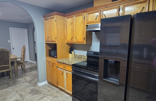 Brownsville House | 3BR/2BA House close to Starbase, LotX, Airport, LNG, Port Of Brownsville