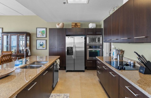 The Shores House | 3BR, 4BA Gulf-view condo in South Padre Island.