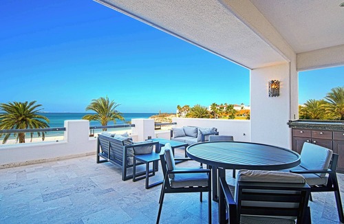 La Paz Apartment | 3BR Ocean View Summar