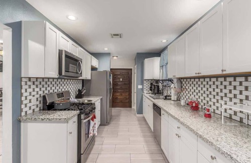 Encanto House | 3BR Phoenix Home with Game Table, BBQ & Parking