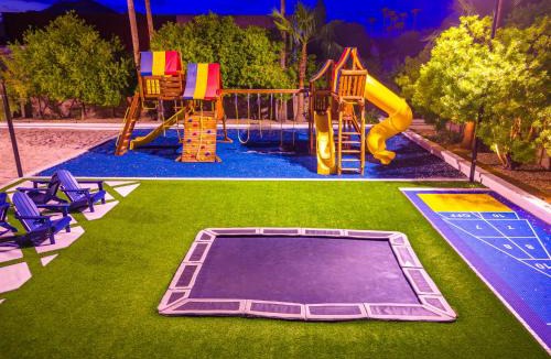 Saddleback Hills Villa | 3MillWaterslide ParadiseVballIndoorBballGolf