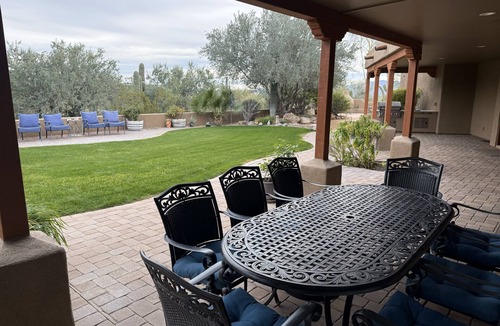 Tortolita House | 4 bedroom/4 bath custom home on 5 acres, perfect for family reunion/golf outings