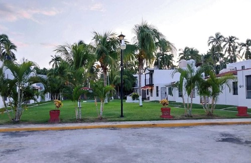 San Jose Ixtapa House | 4 bedroom house with swimming pool in Ixtapa