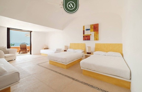 Ixtapa Hotel | 4 BR Penthouse - Breathtaking Views - Private Pool
