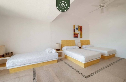 Ixtapa Hotel | 4 BR Penthouse - Breathtaking Views - Private Pool