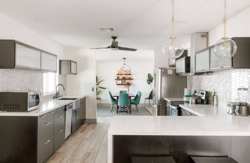 Pointe Scottsdale House | 4 Min to Old Town, Resort Backyard with Heated Pool, Hot Tub and Outdoor Kitchen