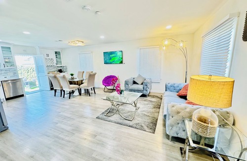Duarte House | 45% OFF 5B/3B 2 Master Bedrooms Close Pasadena, DTLA, Arcadia - Best Locations