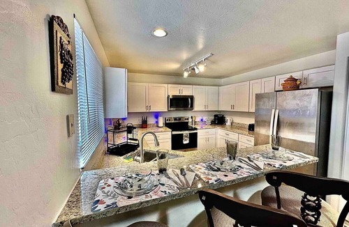 Sundial House | 4Bd Oasis w/Pool/Pool Table