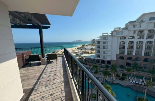 Chula Vista Villa | 4BD Oceanfront Unit at Villa La Valencia