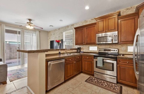 Desert Springs Village House | 4BR Avondale Home Near Stadiums Sleeps 10