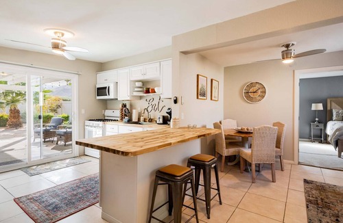 The Movie Colony House | 4BR Palm Springs Pool Villa w Casita & Spa