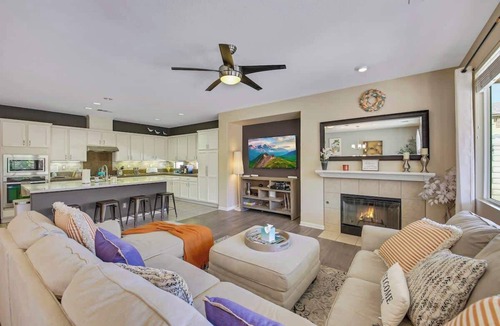 Terra Lago House | 4BR Pool & Game Room | Putting Green, Lake View