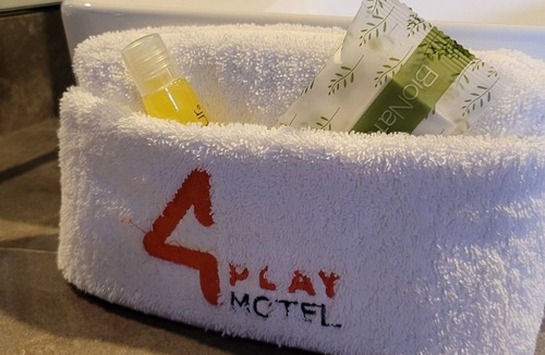 Queretaro Hotel | 4Play Motel