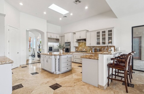Pinnacle Peak House | 5,000 SF Estate on 2 Acres - Pool, Hot Tub, Pickleball & Mountain Views