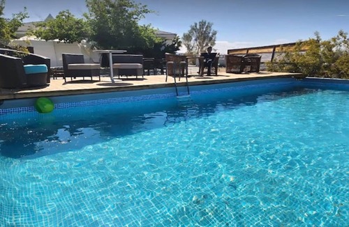 Indian Cove Villa | 5 Acre Elegant Villa, POOL, Ebikes, Game Room, and Walk to JT National Park