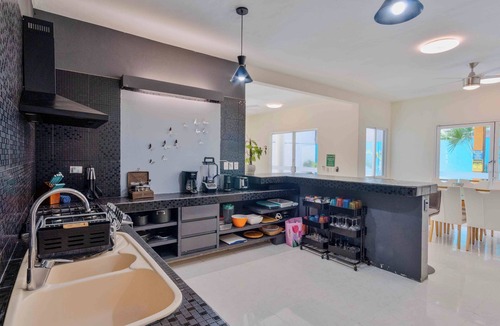 Downtown Cancun Villa | 5 Bedroom Villa w/Private Pool, Roof Garden, Amazing Location and Fast Wifi