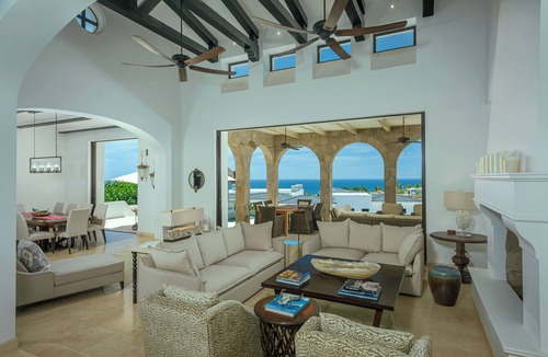 Buzzards Villa | 6BR Luxury Villa with Beach Club Access.
