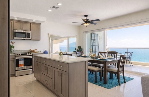 Rosarito Condo | 6th-Floor Oceanfront Condo - Indoor Pools, Sauna, Private Beach